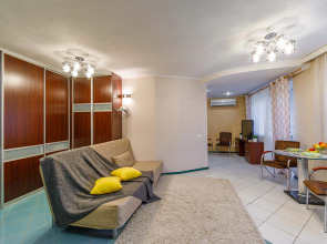 Апартаменты Dayker City Apartments на Декабристов 31