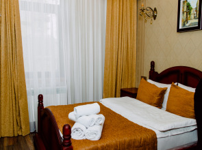 Royal Antique Boutique Hotel