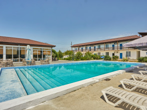 Отель Серебряный Пляж