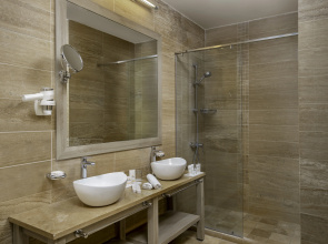 Republica Hotel Yerevan