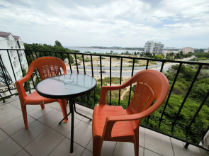 Апартаменты 2-к недалеко от моря и с отличным видом