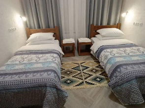 Сokolnyj etazh nomer 1 Apartments