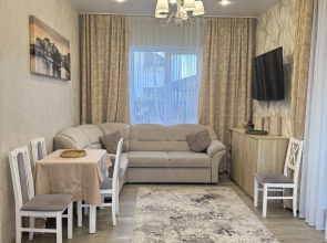 Uyutny Dom dlya Komfortnogo Prozhivaniya s banej i kupel'yu Private House