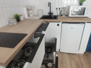 Квартира Современная Студия с большой кроватью и кондиционером