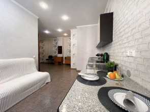 Po Ulitse Yamskaya Flat