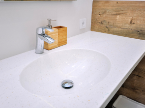 Апартаменты с джакузи у метро на набережной