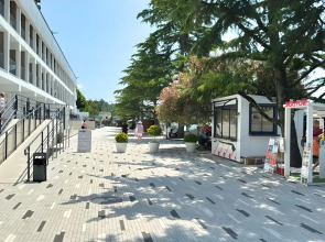 Квартира с бассейном на территории МореСолнцеАпарт