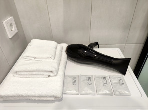 Квартира Enigma Apartments - Студия с панорамным окном в ЖК Аквамарин