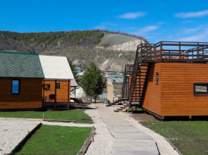 Lisichki Sestrichki Glamping