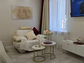 Квартира HelenRooms – уютная квартира на Набережной