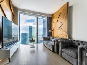 Апартамент на 63 этаже с видом на башни