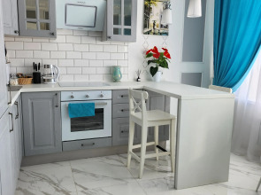 Квартира с видом на закат Родионова, 19