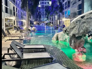 Centara Avenue Residence Apartament