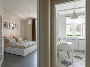 Апартаменты Central & Homelike