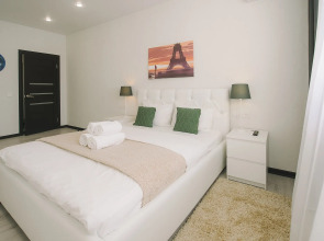 Апартаменты Abri Luxe в ЖК на Механошина с видом на город