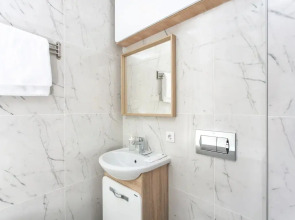 Апартаменты Домант Романова 60/1 (2)