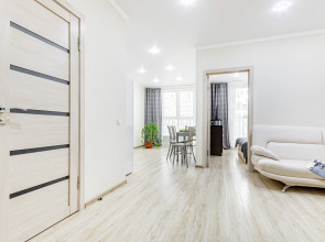 Апартаменты формата евро2 в центре 2 ЖК телевизора удобная кровать заселение круглосуточно by Depart Apart