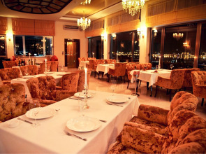 Отель East Legend Panorama