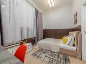 Апартаменты у Восстания