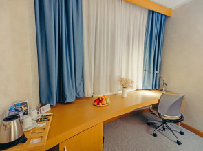 Отель Dedeman Oskemen Tavros