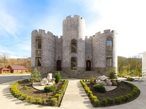 Klimovskij Castle