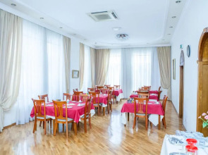 Отель Азкот