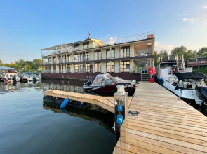 Кемпинг Яхт-клуб Фрегат