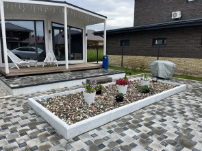 Happy House 2 Ryadom s Tsentrom Goroda Guest House