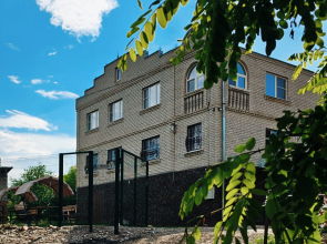 Гостевой дом Мегаполис  Кисловодск