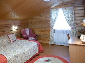 Гостевой Дом «Уютный Тёплый Дом»