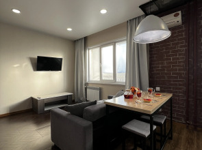 Квартира Лофт апартамент с видом на реку возле Аквапарка