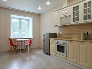 Квартира Амурская 283