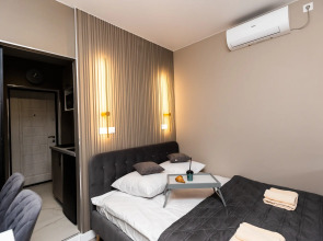 Апартаменты Байрес 365/3