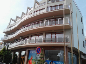 Vila Reni Apartments