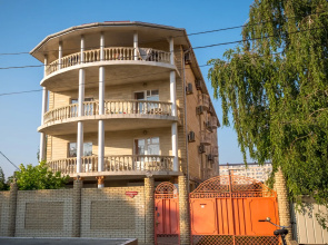 Bristol Guest House