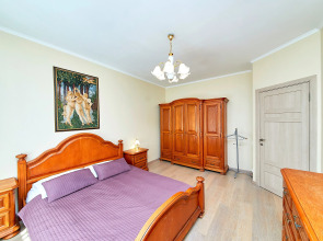 Отель Априори