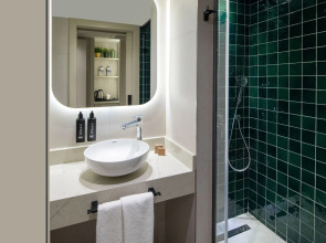 Бутик-отель Lunet Old City Hotel