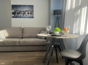 Апартаменты у Часовой Башни Голубые