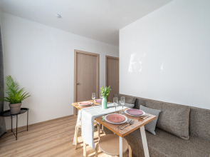 Квартира Просторная Двухкомнатная от Welcome V Ekb