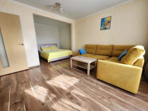 Na Suvorova 143a Flat