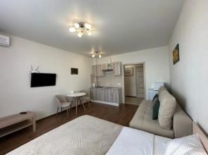 Апартаменты На 18 этаже Сибирская 42