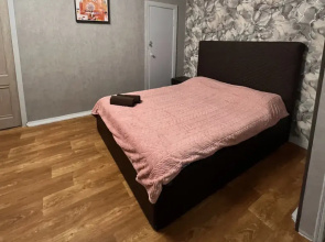 2kh komnatnaya na Bogdana Khmelnitskogo 34 Flat