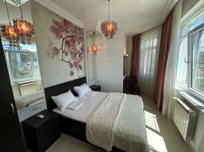 Sochi Dvukhkomnatnaya V Tsentre Apartments