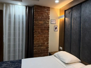 Отель Han Suite