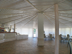 Отель Парк Прибрежный Ярбург