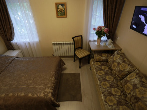 Отель Астра