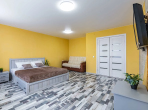 Апартаменты DreamHouse на Спутников