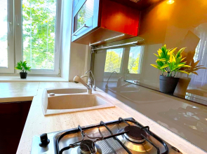 Квартира Уютная 2-х комнатная в 1 минуте от метро Академическая