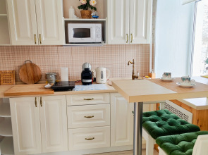 Квартира Студия на Луначарского 18