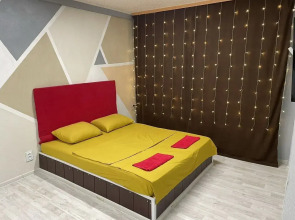 Na Bulvare Pischevikov 33A Flat
